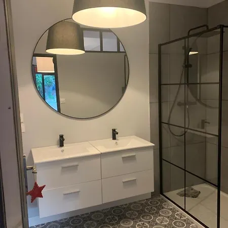 La Petite Halte Пуатье